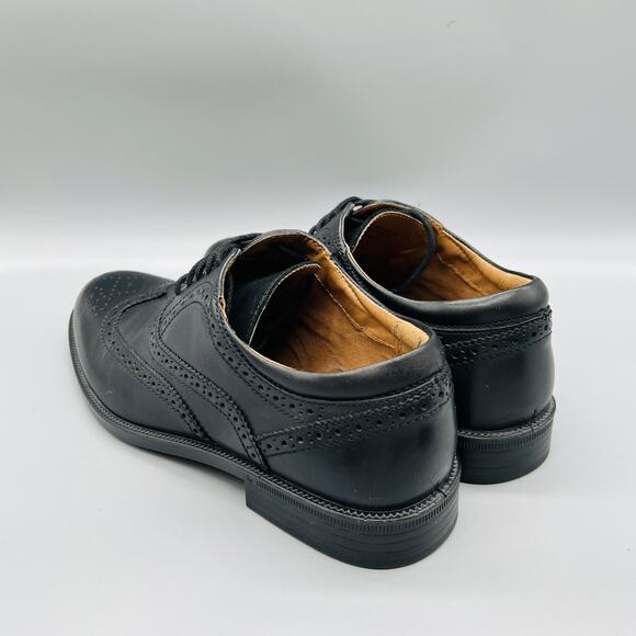 GH Bass & Co Shoes Mens 8.5 Black Leather Flex Step Wingtip Oxford Dress Brogue main image 8